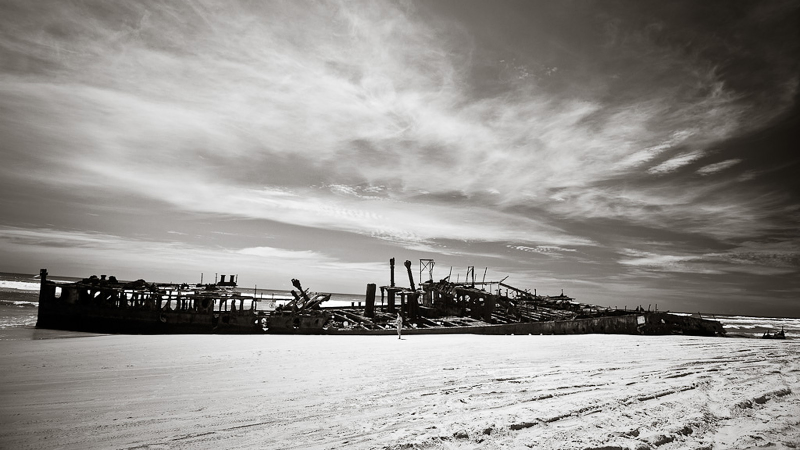 Illustration for article titled 30 Beautifully Haunting Shipwrecks From Around the World